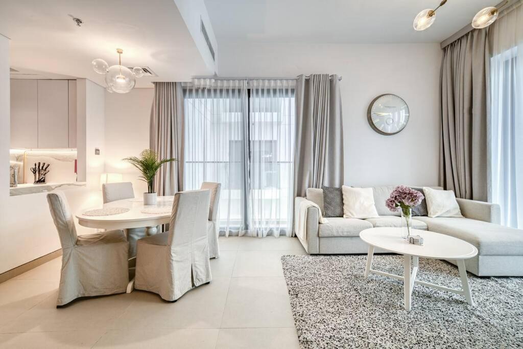 Photo of Livingroom in Barsha Heights