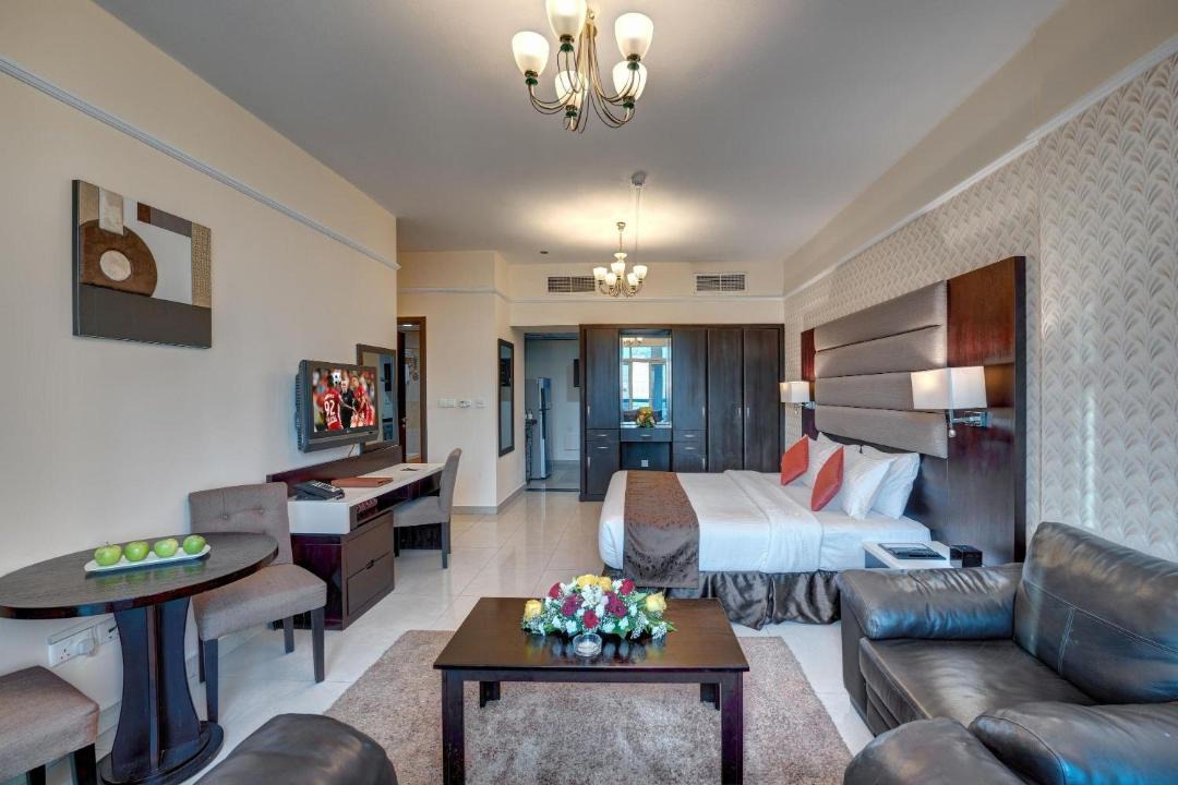 Photo of Livingroom in Trade Center