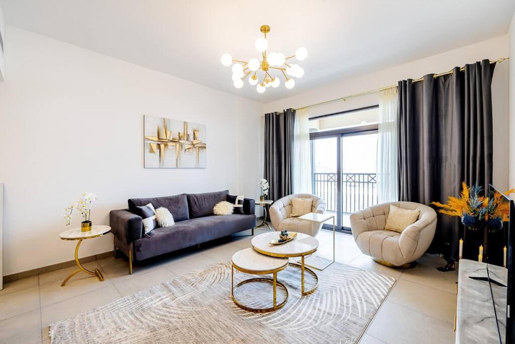 Photo of Livingroom in Umm Suqeim 3