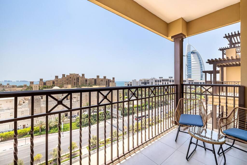 Photo of Patio Balcony in Umm Suqeim 3