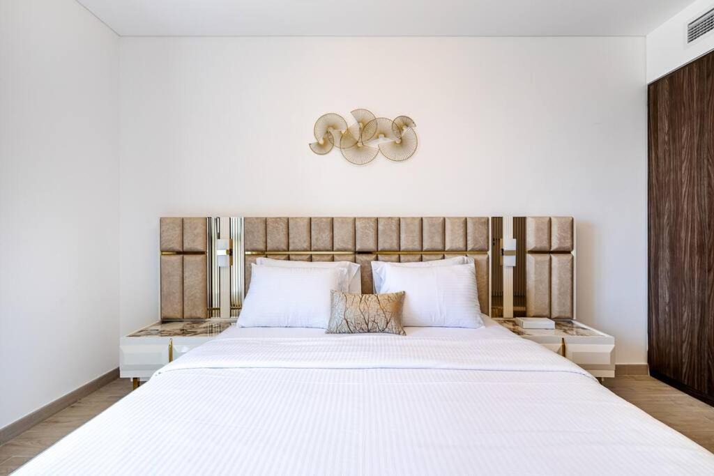 Photo of Bedroom in Umm Suqeim 3