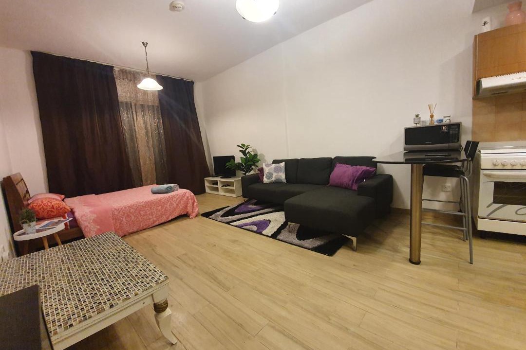 Photo of Livingroom in Dubai Production City