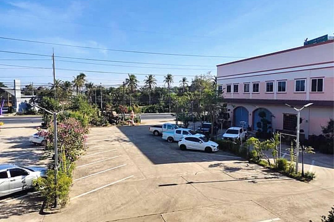Photo of Others in Warin Chamrap