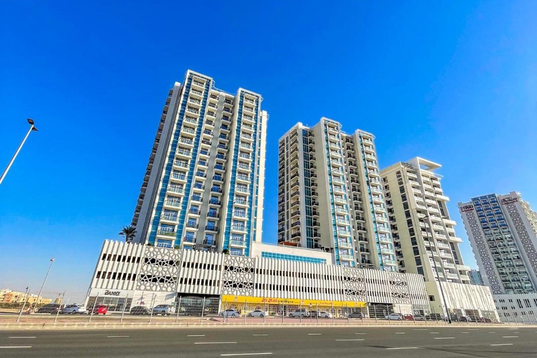 Photo of Buildings in Discovery Gardens