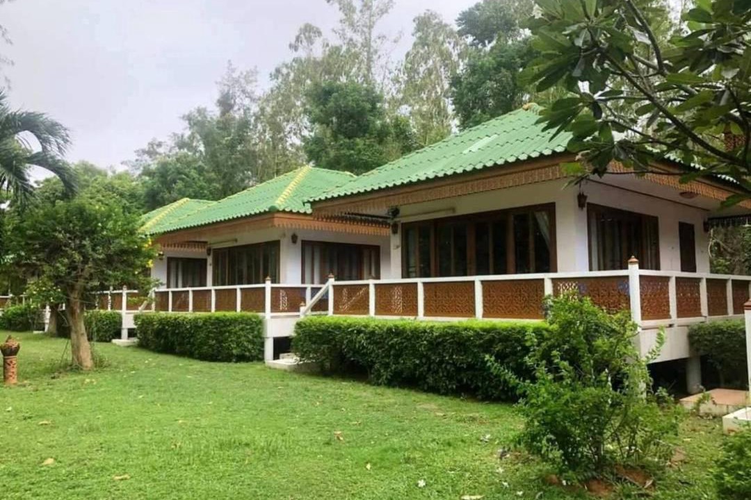 Photo of Others in Chakphong