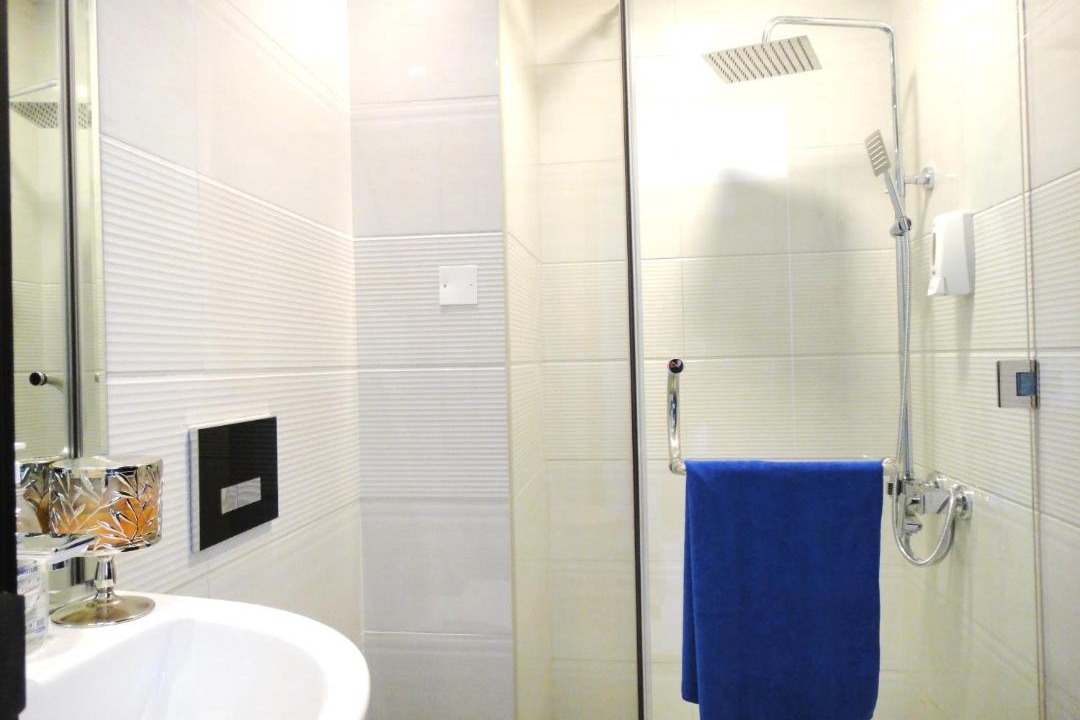 Photo of Bathroom in Jadaf