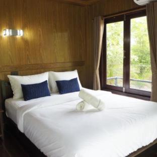 Photo of Bedroom in Ban Ta Khun