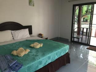 Photo of Bedroom in Nuea Khlong