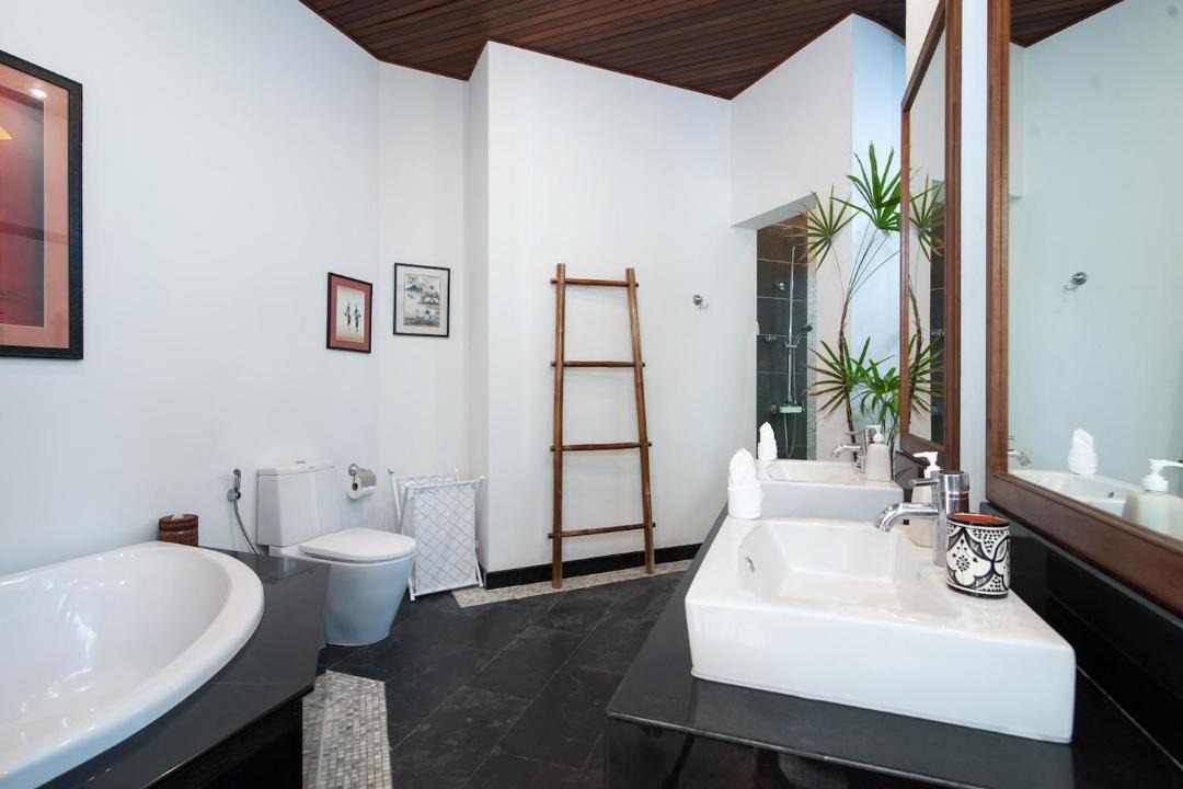 Photo of Bathroom in Choeng Mon