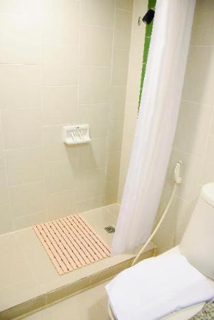 Photo of Bathroom in Nana