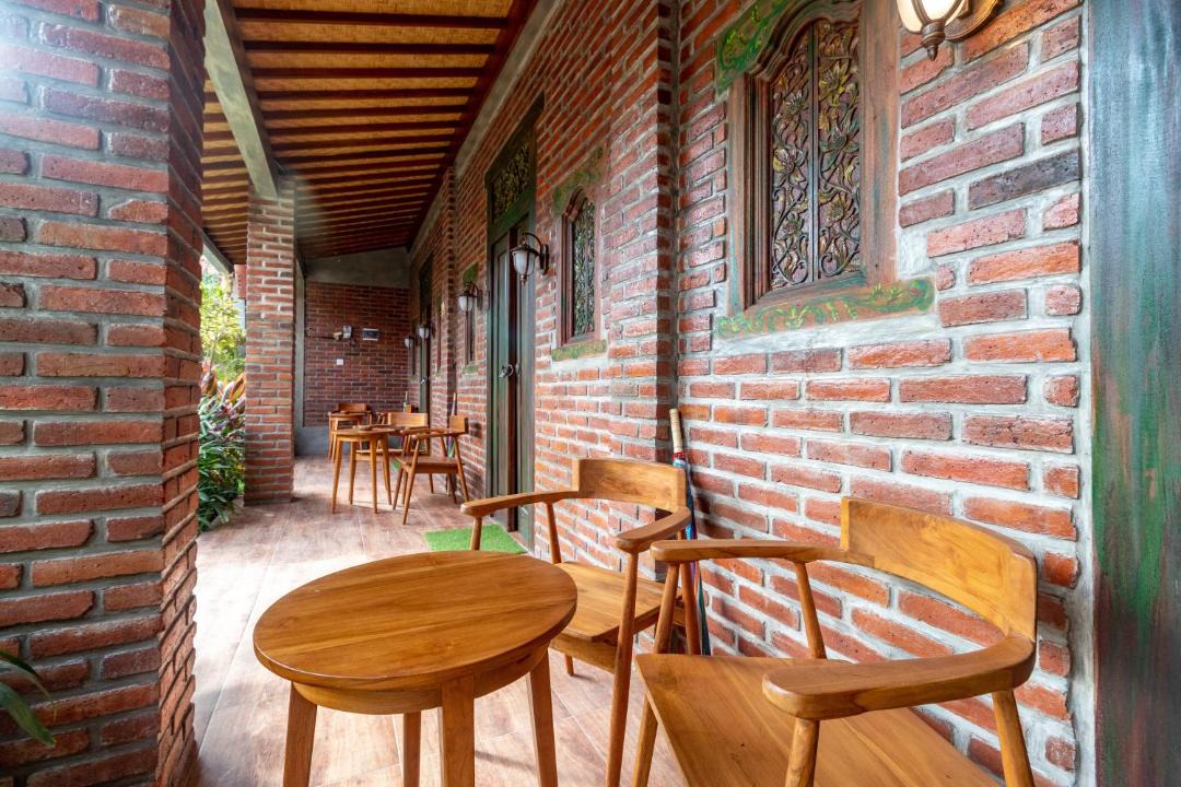Photo of Patio Balcony in Batu Bolong