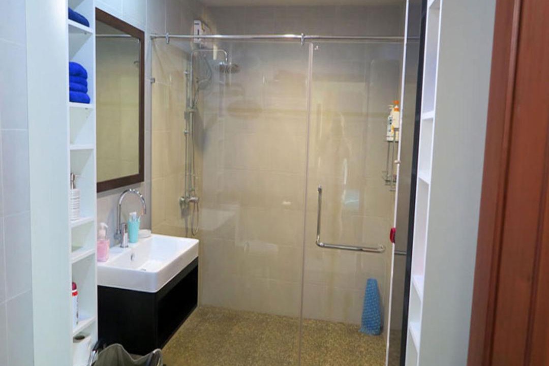 Photo of Bathroom in Kram