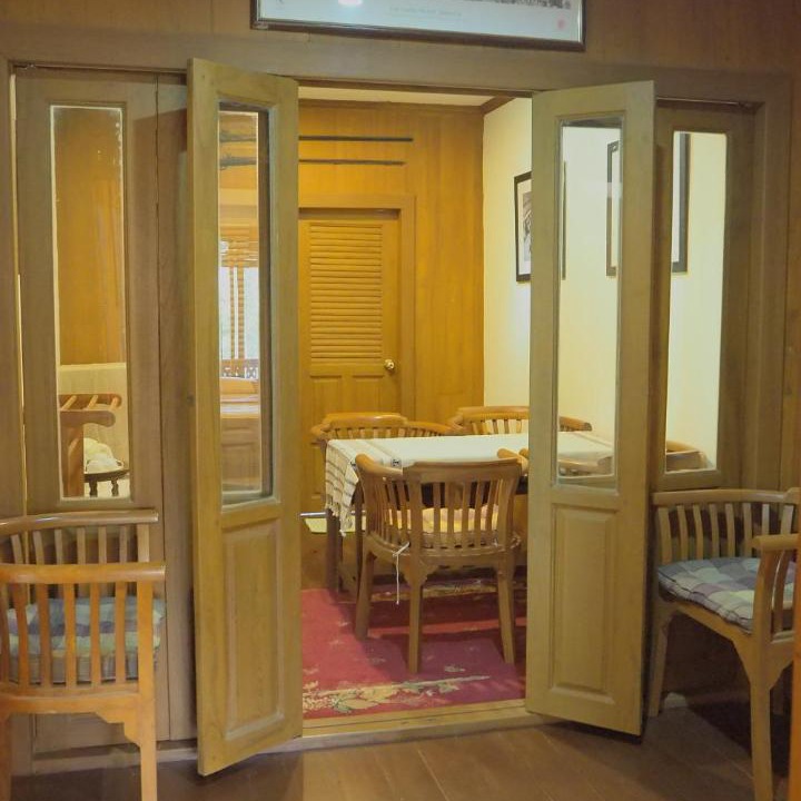 Photo of Others in Mae Wang