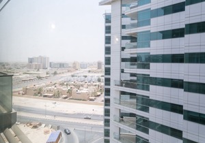 5 mins from Mall of the Emirates!