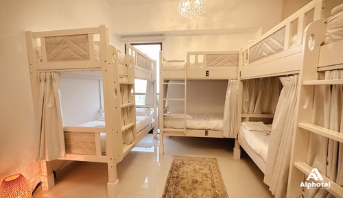 Shared Dormitory, 6-bed Mixed Dorm, R1