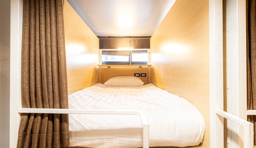 1 Capsule in 12-Bed Mixed Dormitory
