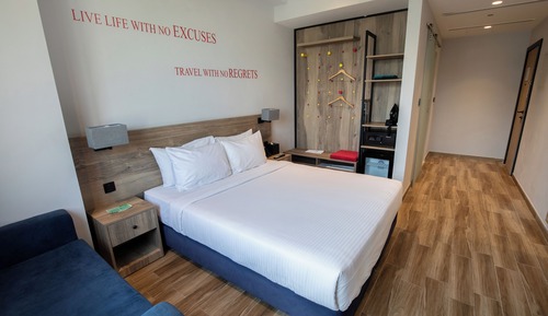 Standard Room (includes 25% off F&B)