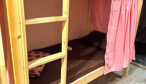 Standard Shared Dormitory, Mixed Dorm, City View