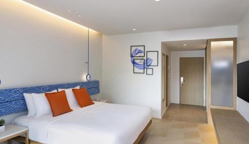 Premier King Room With Garden View