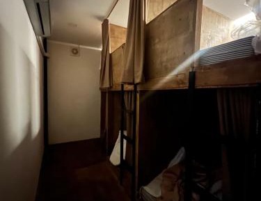 6-Bed Mixed Dormitory Room