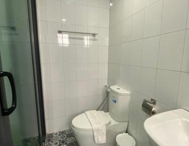 Deluxe Double Room with Shower