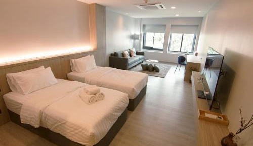 Twin Room with View