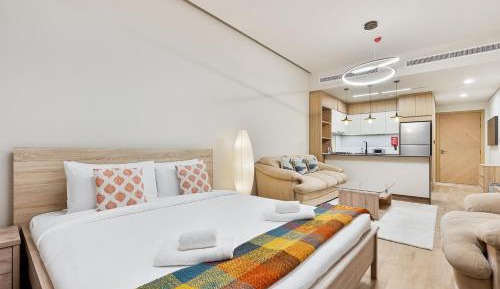 Studio Apartment