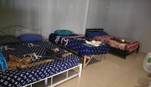 6-Bed Mixed Dormitory Room