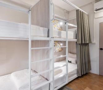 Bed in 8-Bed Mixed Dormitory Room