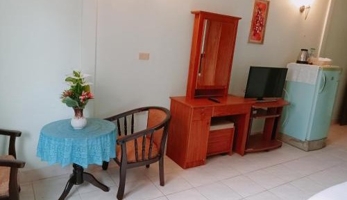 Single Room with Private Bathroom