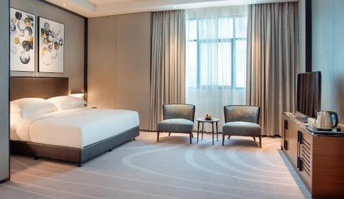 Superior Deluxe – Free Shuttle to Deira city center mall
