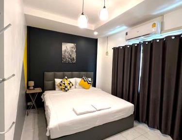 Standard King Room