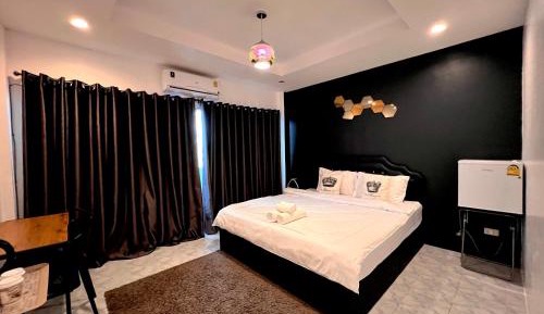 King Room with Balcony