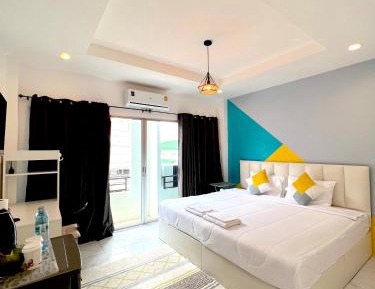 Deluxe Double Room with Balcony