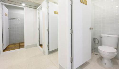 Bed in 6-Bed Mixed Dormitory Room