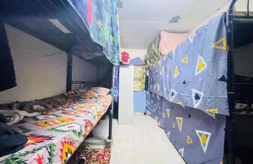 Al Satwa Hostel | Begpacker hostal dormitory