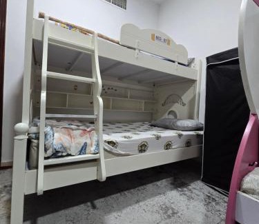 Dubai Hostel | Dubai Dxb Hostel and Pension