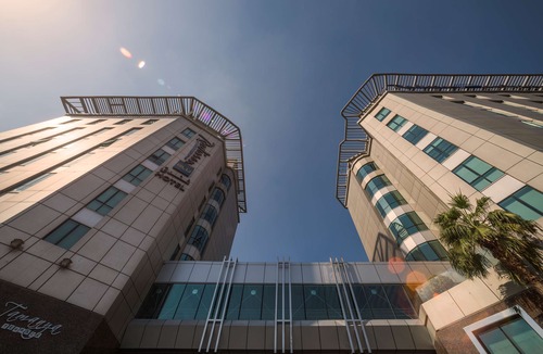Dubai Media City Hotel | Radisson Blu Hotel, Dubai Media City