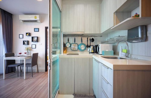 Hai Ya Condo | Charming City and Mountain View Condo