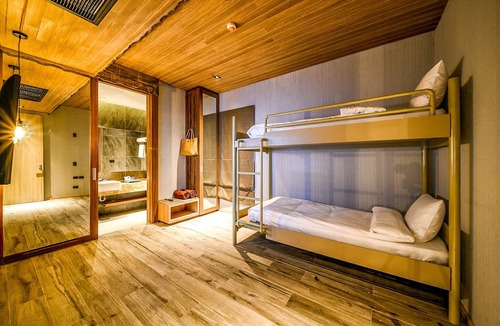 Lam Kaen Resort | Preeda Family Suite - Two Bedroom Resort, Sleeps 4