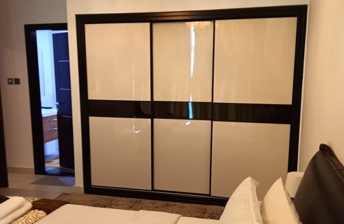 Dubai Apartment | Remarkable 2-Bed Apartment in Dubai