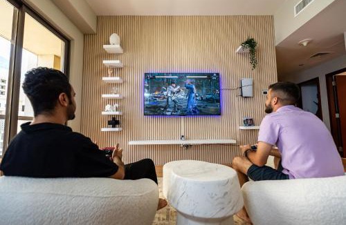Dubai Marina Hostel | YouSleep Hostel - Beach View - 5 min from metro