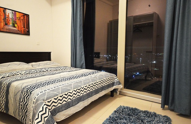 City Nights - Ocean Heights Sea View Condo