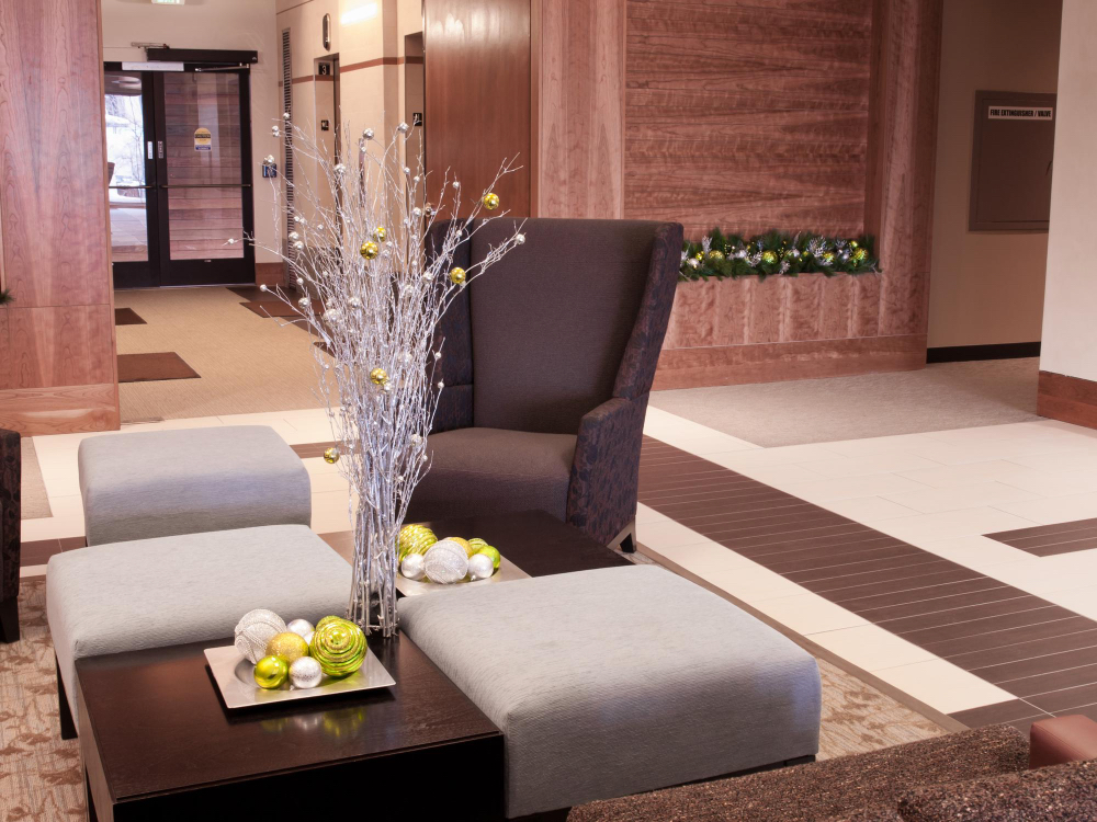 Crowne Plaza Dubai Apartments