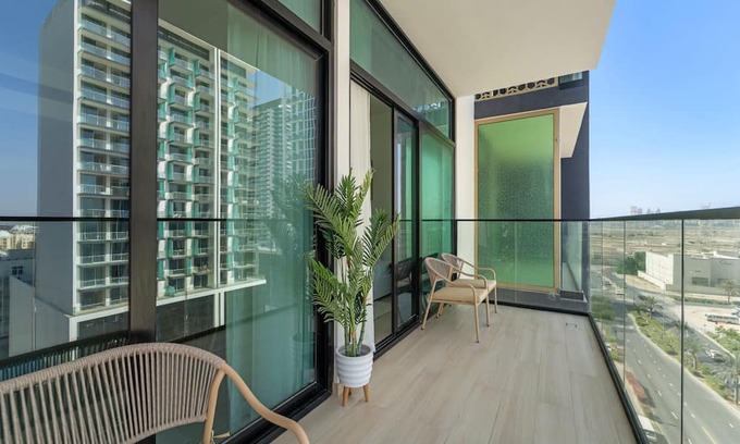 Jumeirah Village Circle Apartment | Contemporary 1 Bedroom Apartment in JVC